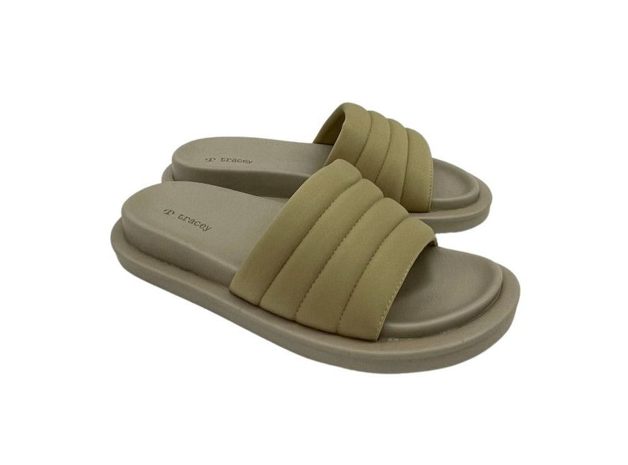 Adley Comfy Flat